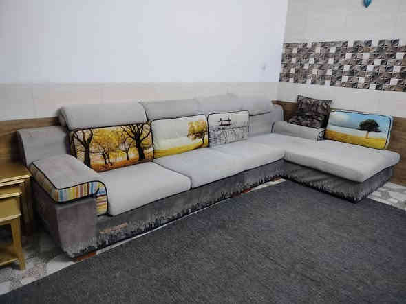 تخم 8 مقاعد تركي باب اول نضيف جدا جدا ***********
