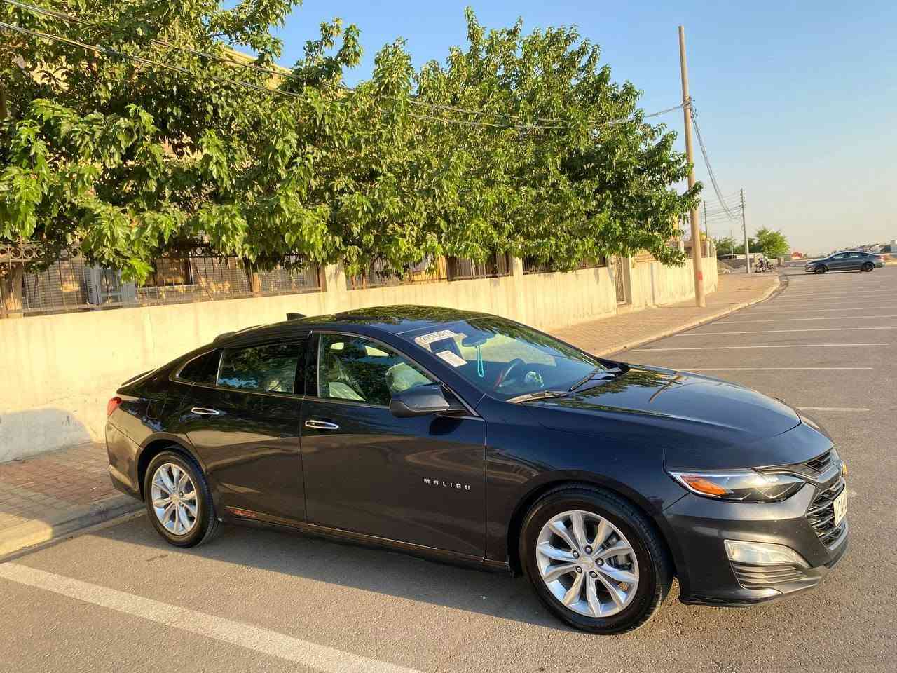 chevrolet malibu 2023 Lt2
شوفرليت ماليبو موديل 2023
فئة LT2
ماشية 54 الف ميل
فتحة
بصمة و تشغيل عن بعد و ابواب بصمة
كشنات كهربائي و تدفئة
تبريد مركزي
تحكمات سترين
شاشة جبير كار بلاي كاميرا خلفي 360 
رادار امامي و تحديد مسار و توقف ذاتي كلها شغال
ضرر سيارة بسيط شبر من بنيد مع باب نفر بدون دواخل او لغود شرط كل شي
محرك و گير و كهربائيات و تبريد شرط
سيارة بأسمي سنوية جديد لحد 2030 
متواجد اربيل
رقم موبايل : 
***********
*********** أربيل, العراق
