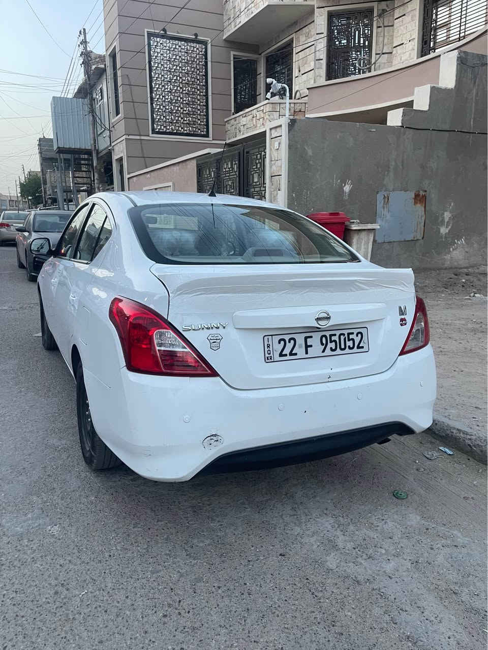 نيسان سني هندي بليتة زركة ماشية 74mk
بيهة فقط بارد مناقصهة شي بانزين كلة محسن ودهن من الحسام نوعية فول سيارة شاشة  +كامرة + زنون كلش قوي 
سعرها 113 

*********** بغداد, العراق
