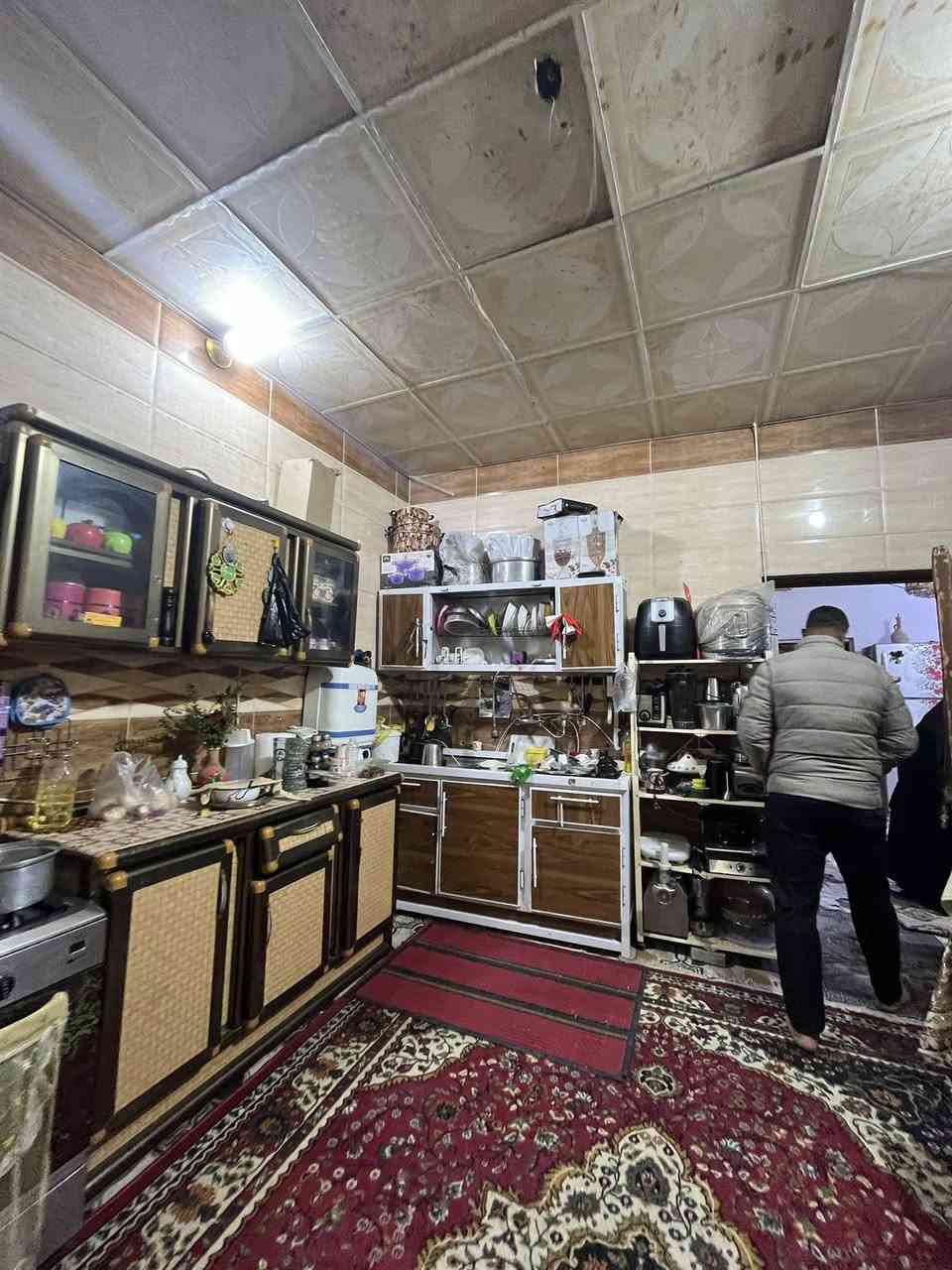 بيت للبيع ٢١٤م طابو زراعي  موقع كلش حلو 
طابق واحد البيت صب كونكريت  
كربلاء طويريج حي الزهراء قرب شارع الحمداني  
للاستفسار ***********
