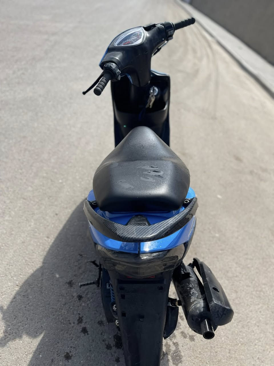 ماكس عدلة 120مزودة كله كلجات مزودة صرنصة ويالة شيال مال مكينة دراجة بيه شلعة ومعدل شك كاع شك متكدر صيطر عليه كلش قوي كبرتير بيه مال قفاز وشوتة رياضية بس شغلة بيه كفره تجاري مو اصلي رايد ابيعه عارضه 600بيه مجال للشراي شراي اتصل بدون متكسر بحلال عالم يرحم والديك متواجد اي وقت رقمي *********** وتساب متواجد شراي يجي وتساب
