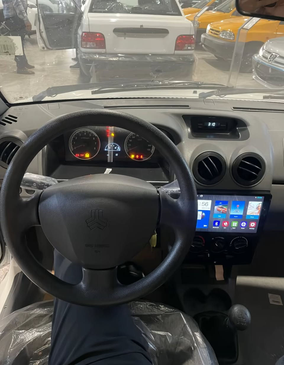 سلام عليكم قبل سبوع ربحت سايبه من جبس عبوري بعده زيور موديل 2025صفر كيلو بدون رقام تترقمم ي محافضه وطلعنه من معرضه 80ورقه  وني ريد بيعه 70قلفه رقام عليك مكفوله من معرض البيت ولحد لان مامشغله وني مامحتاجه مكاني بغداد راح يحب يخذه يتوصل عله هاذ رقمي وتسب فقط***********
