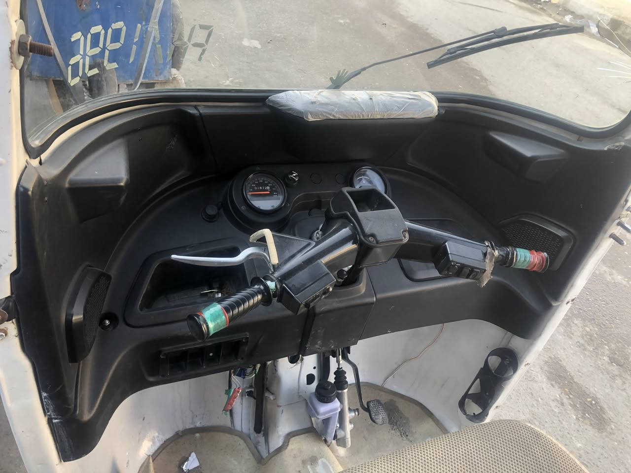 لسلام عليكم تكتك 2021 رقم وسنوية وهزه كلة جديد محرك خير من الله تاخذها للشارع گبل مصبوغة اماكن بسيطة بس جماليه مكاني بغداد حي الرحمة ‭0773 665 0462‬
متواجد فيس واتساب وتكدر تتصل 
السعر 8000
