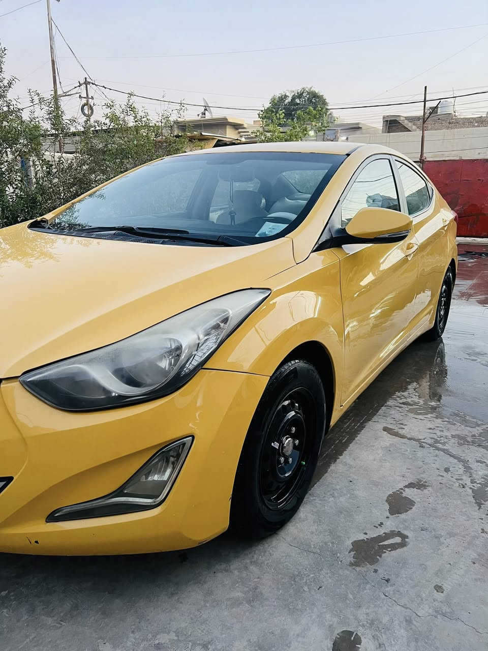 السلام عليكم
من رخصه الادمن 
الانتره 2013
وارد امريكي 
ضرر جفيه يعني جافيه 
ابيع كوم حديد 
مكينه وكير خير من الله 
حدادية وصدر خير من الله 
تخم تاير 
باتري جديد 
تبريد ع السويج 
بسمي شرط التحويل 
مكينه 1800
للتفاصيل واتساب  فقط *********** 
العنوان بغداد المعامل الباويه 
السعر 85 وبيهة  مجال حك الجيه
