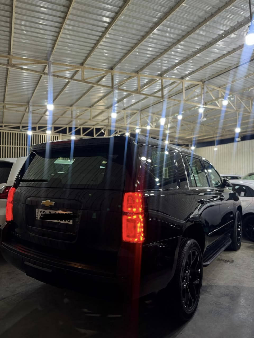 للبيع تاهو خليجي  LT موديل  2020
🖤 اللون: أسود
📍 الممشى: 72,000 كم
🚘 الدفع: رباعي 4×4
🌍 الموقع بغداد 
2️⃣2️⃣   رقم اربيل 

🔧 المواصفات والتجهيزات:
▪️ مكينة 5.3 لتر V8 قوية وتحمّل
▪️ قير أوتوماتيك ناعم
▪️ فئة LT
▪️ فتحة سقف
▪️ شاشة لمس أصلية
‏▪️ Apple CarPlay / Android Auto
▪️ كاميرا خلفية + حساسات
▪️ مقاعد جلد وتحكم كهربائي
▪️ تشغيل عن بُعد
▪️ تكييف أمامي وخلفي ❄️
▪️ أنظمة أمان وثبات

🛡️ مكفولة كفالة عامة من صبغ وبارد وتبديل جديدة 
🚗 السيارة استخدام شخصي 
للتواصل 
***********
