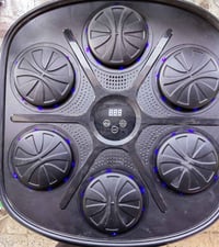 جهاز ملاكمة • موسيقى • توصيل