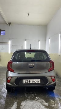 كيا بيكانتو خليجي موديل2023 السعر 123 ورقة  ماشية 13 الف بيها بارد بال...