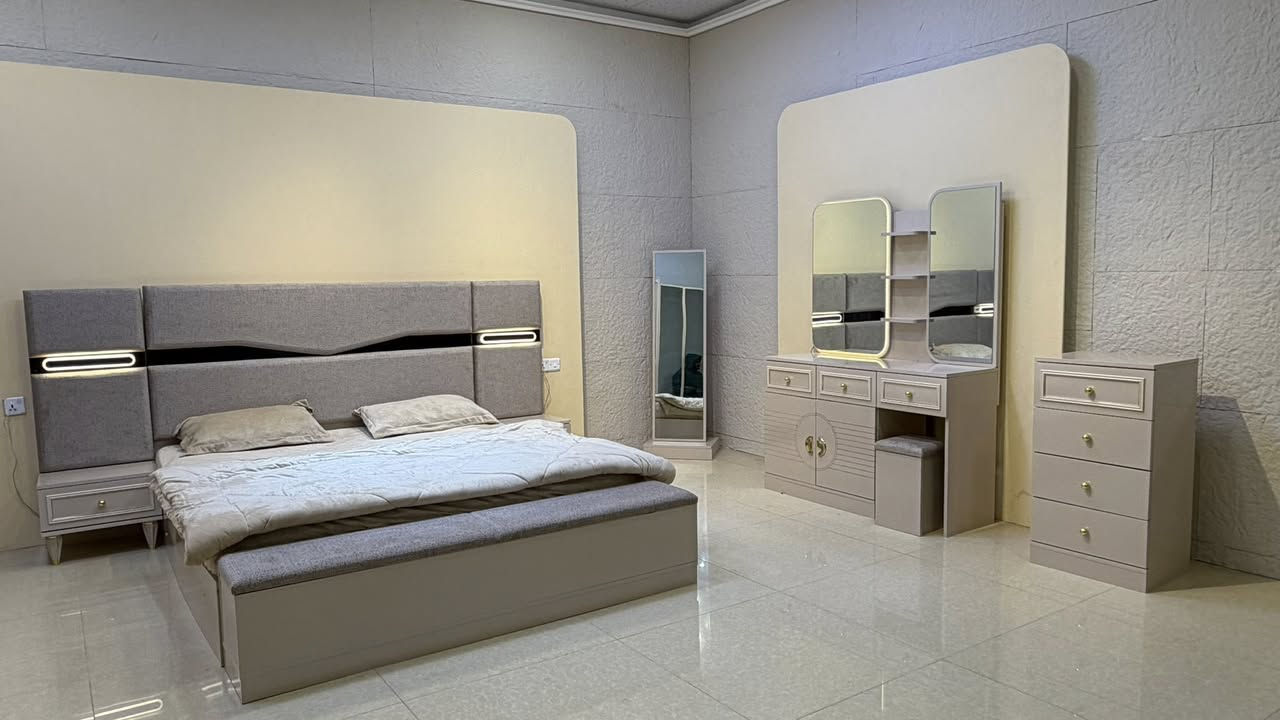 مليون و300الف فقط 10قطع ضمان 10فتح وشد 

الحجز ولستفسار واتساب 

📲***********
