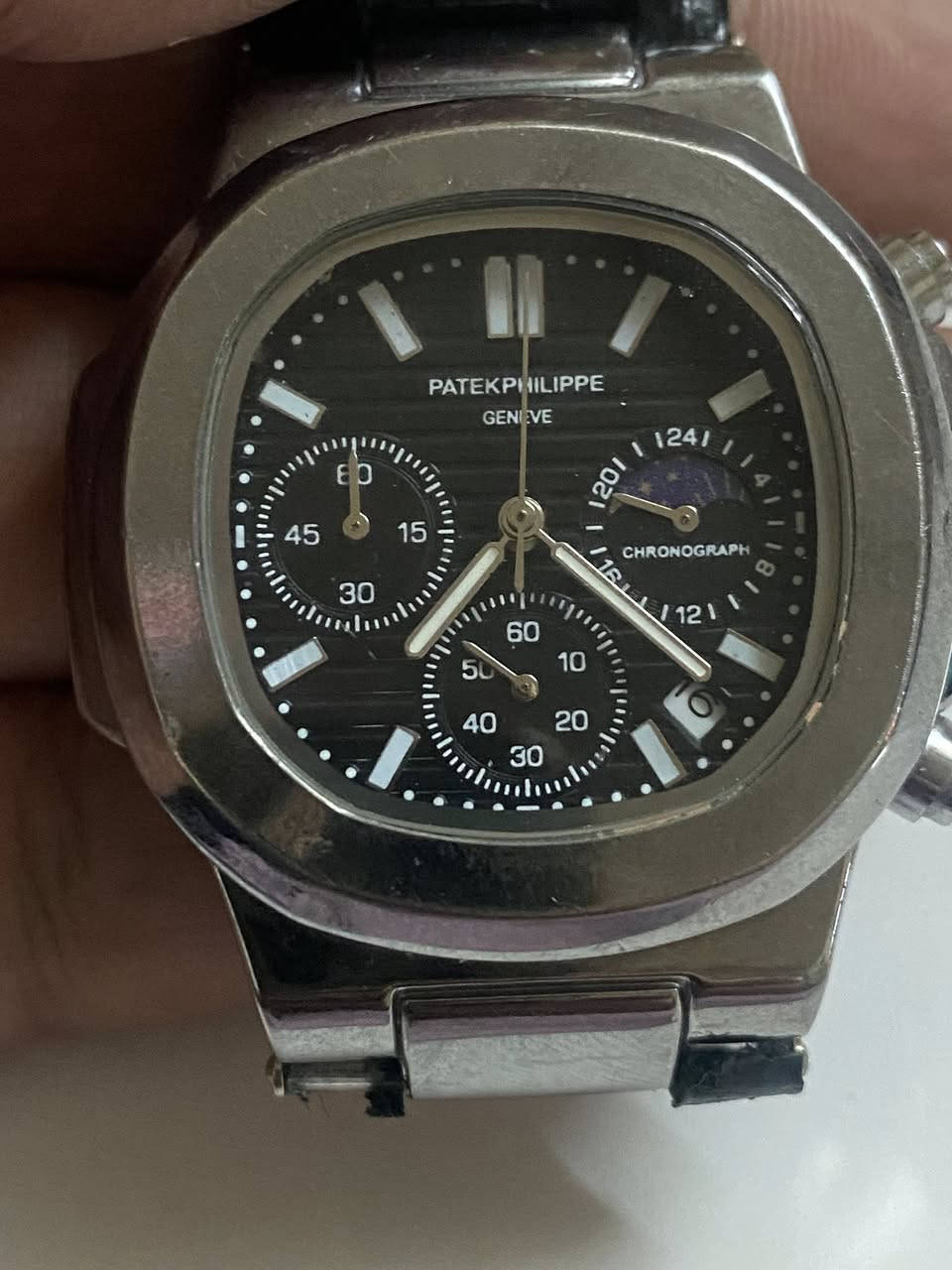 السلام عليكم بيعه شلع شرط كولهم شغال واصلي 30قطعه وشرط اصلي بهم سويسري وياباني وت ساب ***********
