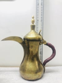 دلة كمكم • نحاس • مزاد