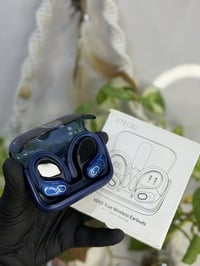 ايربودز • باوربانك • مايك يدوي