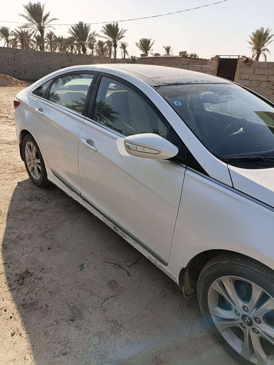 سوناتا للبيع خليجي  مكاني بابل  السعر ,120وبيه مجال *********** موديل 2011
