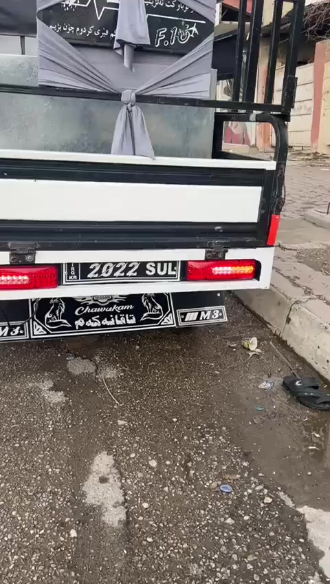 سلام عليكم شباب ستوته موديل 2021للبيع سليمانيه محرك 200 كهربائيات كامل أوراق ابليته بيها ركبه انطيها بل شرط كفاله السعر مليون و400 بيها مجال لشراي رقمي ***********
