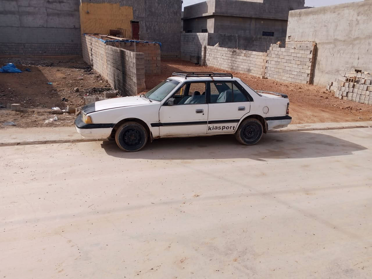 للبيع كيا كونكوره موديل93سنويه نافذه 2019 صاحبه موجود محرك كورله أبو جف مناسبه مال فقير يسترزق بيهه سعر 17بيهه مجال مكاني جلولاء ***********
