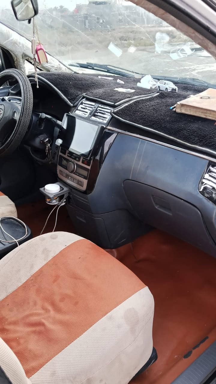 السلام عليكم
ابصم ٢٠٠١ بسمي السيارة نضيفه فور ويل محوره تو ويل رقم ميسان تحويل ثاني يوم مكفوله عده الباب الوره مصبوغ بدون ضربه 
العنوان البصره القرنة سعر ١١٥ بيه مجال 
مكلف بالنشر رقم راعي سيارة ***********
