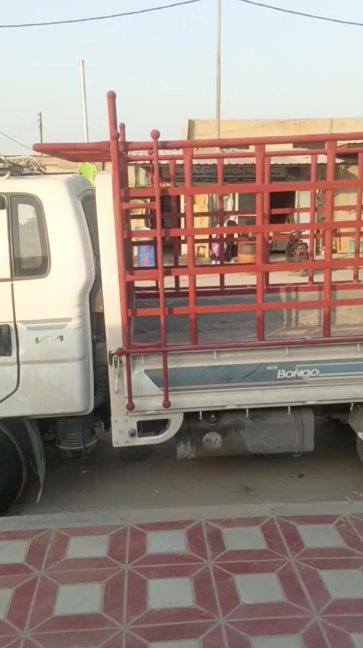 سلام عليكم لبيع محجر بوري كية فحل تفصال جديد حديد 2مليم صالة سبوع من فصلتة لسعر 475وبي مجال يرهم مراوس بمحجر شخاط حلو رقم الهاتف *********** مكاني كوفة
