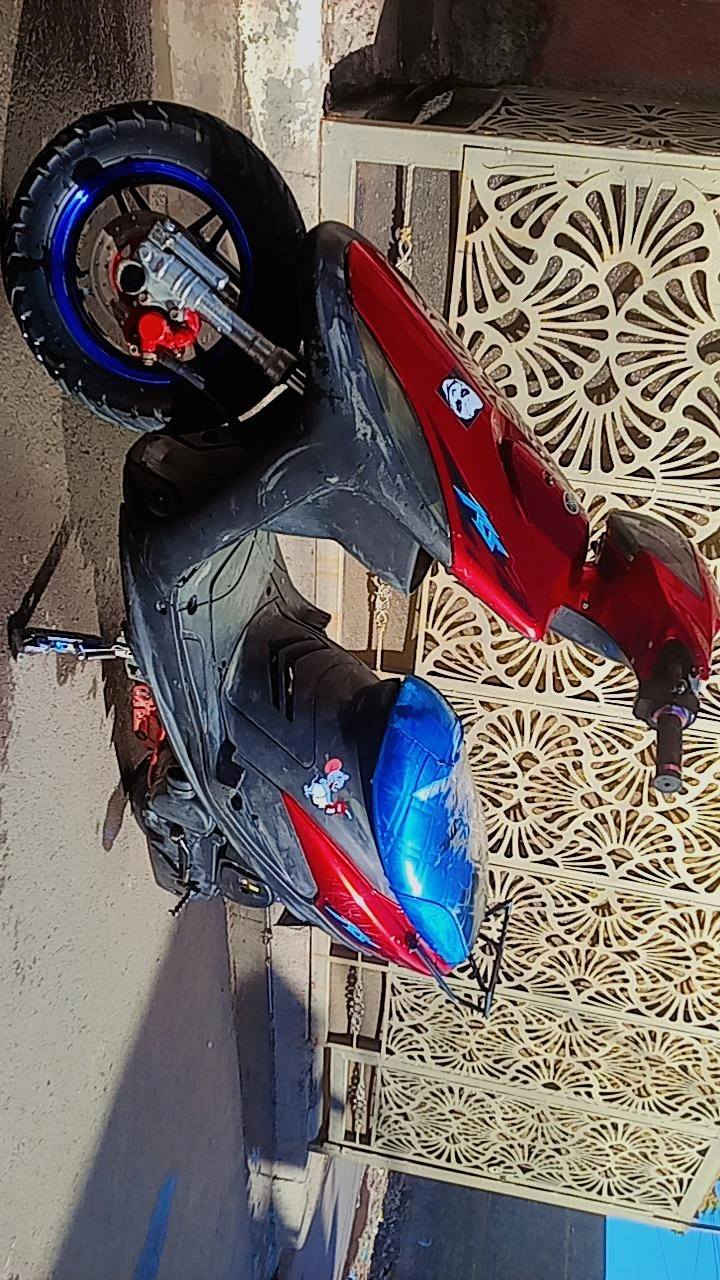 سلام عليكم مرخص لادمن دراجه ماكس عدله لبيع سعر 500 وبيهه مجال *********** مكان الشعب ثعالبه
