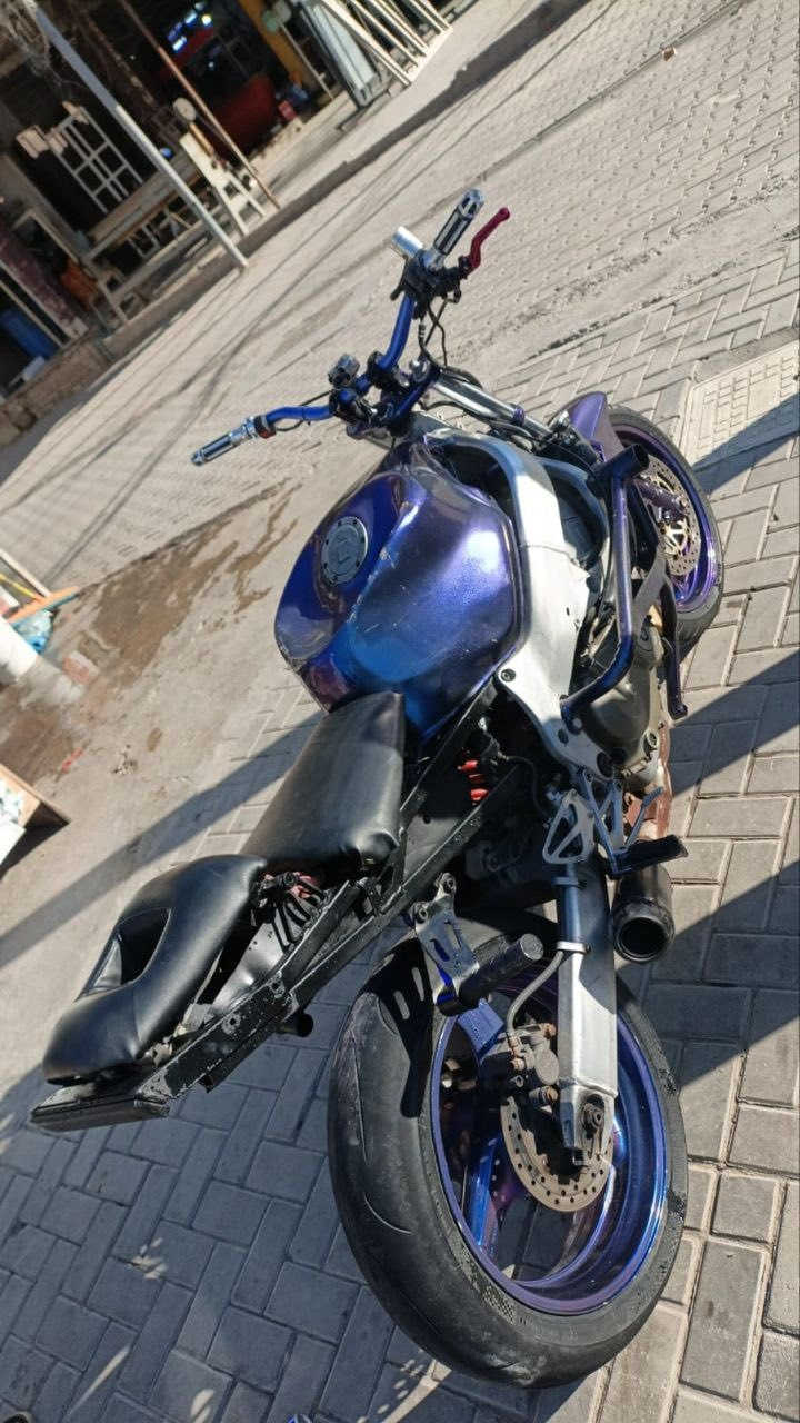 السلام وعليكم عندي افوراي بيها دخانه وصوت ظاغطه فقط مراوس بجبلي شعندك نزل اي ستفسار اتصال او واتساب 

.
***********
