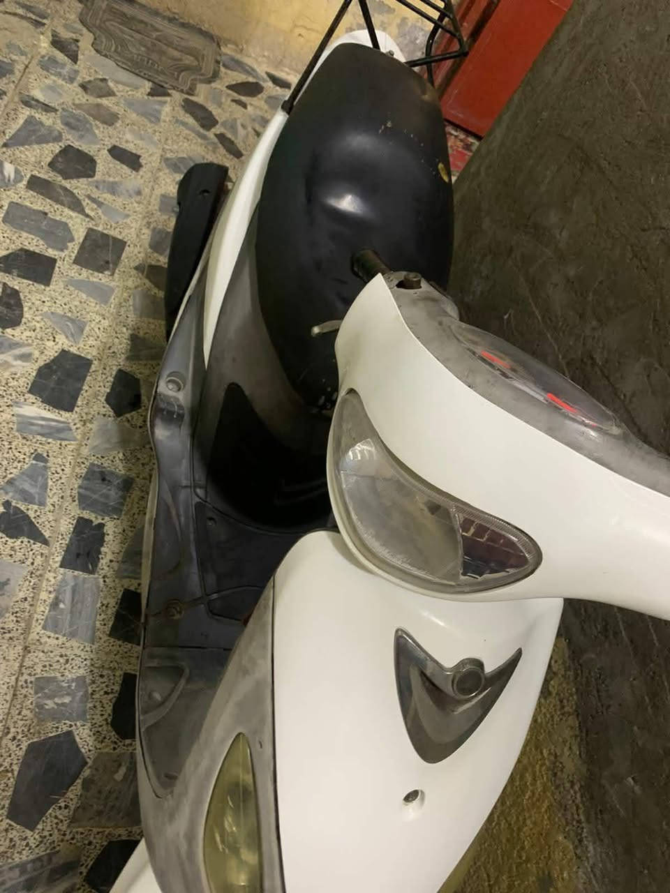 سلام عليكم دراجه دراجه ماكس منغولي دراجه كامله مكمله اكفلك مكينه أو شاصي كفرات كامله بيه مشلعه أو معدل بس الكلج ألمامي تعبان شويه أو الكلجات مامفتوحات عله وضعهن مالات الرنبه الرقم *********** الرقم مابي واتساب خاص هم موجود
