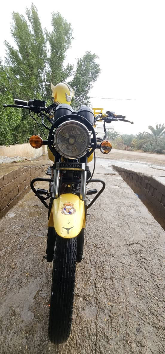 سلام عليكم
دراجة دايون للبيع 
موديل 21 
اوراق سحب 
مكان ديالى جديدة الشط 
التواصل ***********
الميعرف اسعارهن ليعلق !!
