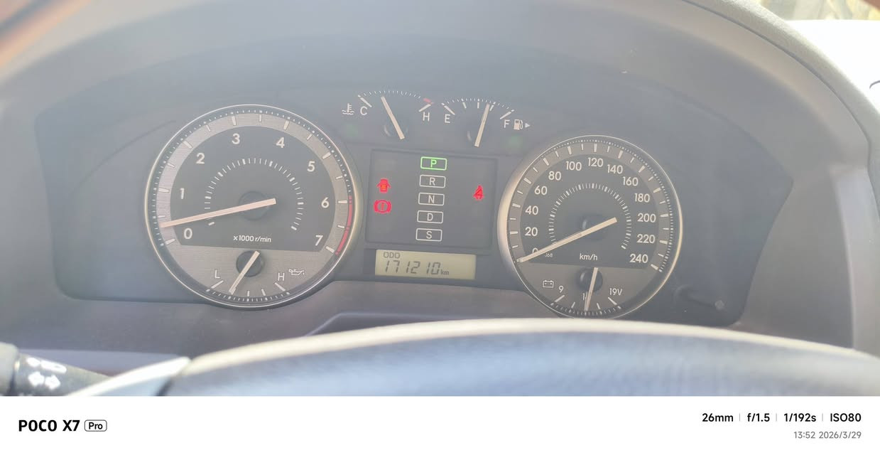 السلام عليكم سياره جكساره لاندكروزر موديل 2014 سياره فول مواصفات رقم بغداد بأسمي محرك سياره 8V,4600
سيارة بصمة تشغيل 
ابواب بصمه
تشغيل عن بعد
مرايات شفط
كشينات جلد بلاديه
كشن امامي كهربائي 3دكم 
تبريد 3قطع
ثلاجه داخليه 
تخم تاير
سبعه راكب
حساس امامي خلفي
ماشيه 170 حقيقي 
للاستفسار الاتصال ع الرقم ***********
***********
ذي قار ناصرية 
السعر 340
