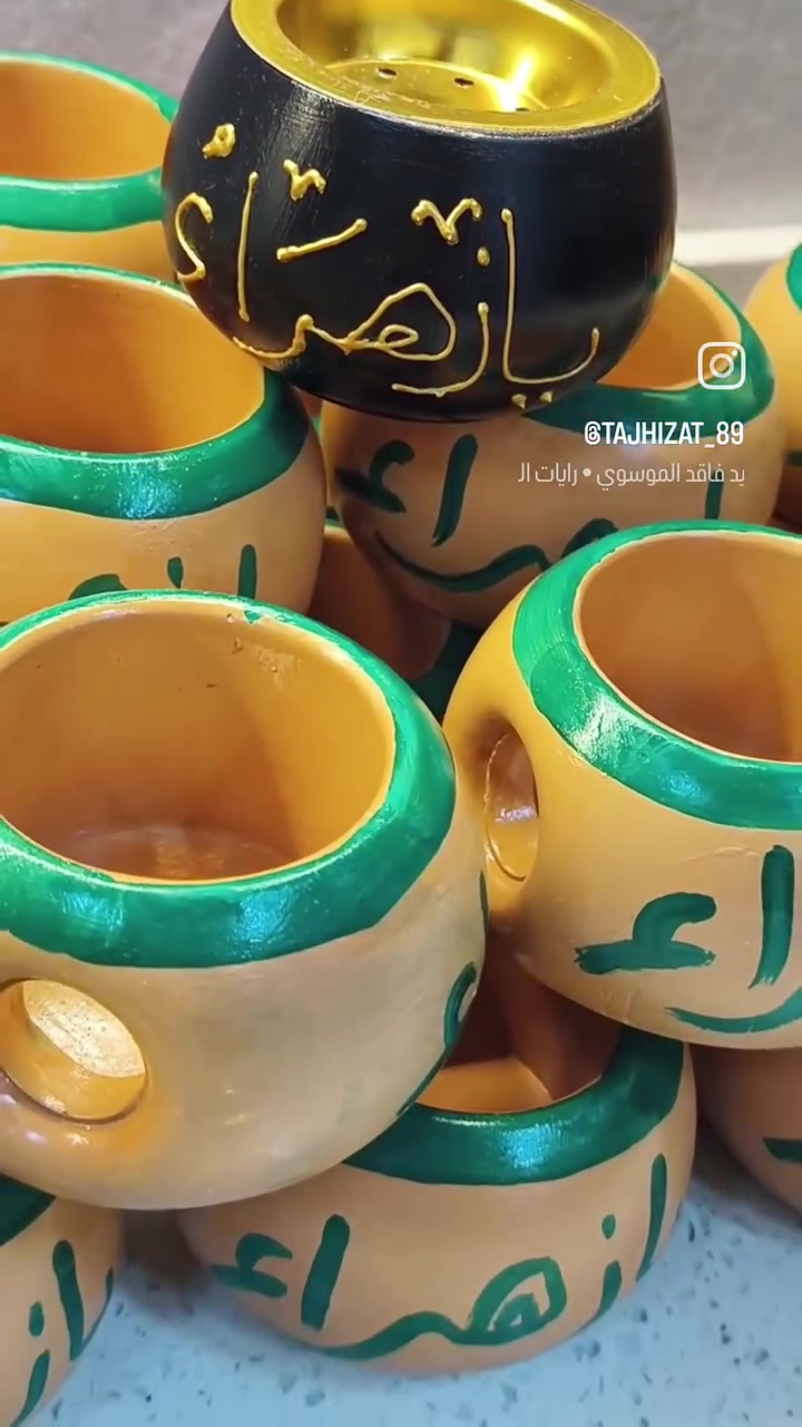 السلام عليكم اشتغل حسب طلب  هذا رقمي ***********
وبسعار مناسبة تنفع توزيعات او بصواتي القاسم عليه السلام والطلب قبل يومين 
وهذا تيك توك مالتي  aa_1234gg
