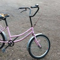 بيسكل • حجم 20 • بغداد العبيدي