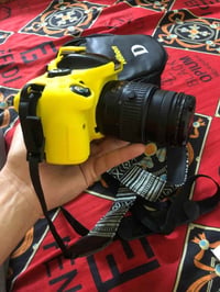 نيكون D5200 • شغالة • ملحقات كاملة