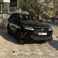 النوع:[ LX570 KURO]  _ الموديل: [2019] _ الكيلومتر: [ 28,000km] مشي حق...
