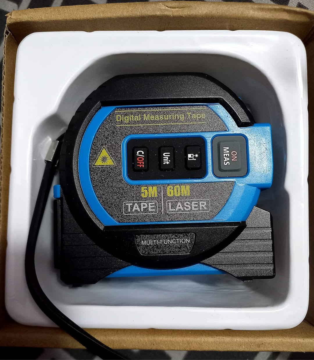 فيتة ليزرية بشاشة رقمية متعددة الوظائف قياس الشريط 5 متر قياس الليزر 60 سم قابلة لأعادة الشحن


**إذا كنت صاحب هذا الإعلان وتريد حذفه لأي سبب، رجاءا أرسل رسالة إلى الدعم الفني**