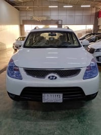 فول مواصفات  كشنات جلد كهرباء  7 راكب و 3 قطع تبريد  محرك 6  بيها باب ...