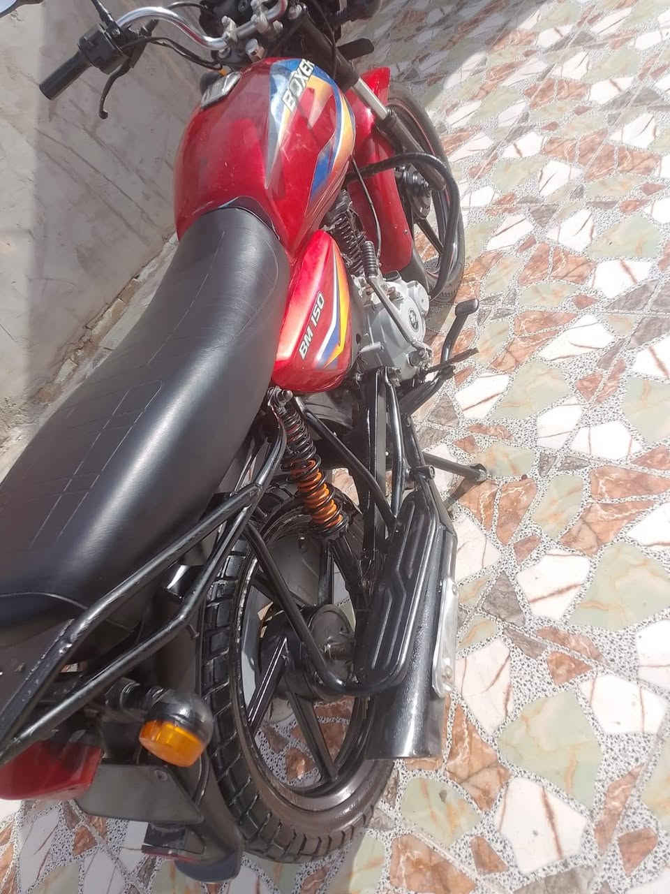 بوكسر جديده مكلف بنشر الاتصال على الرقم *********** المكان النصر
