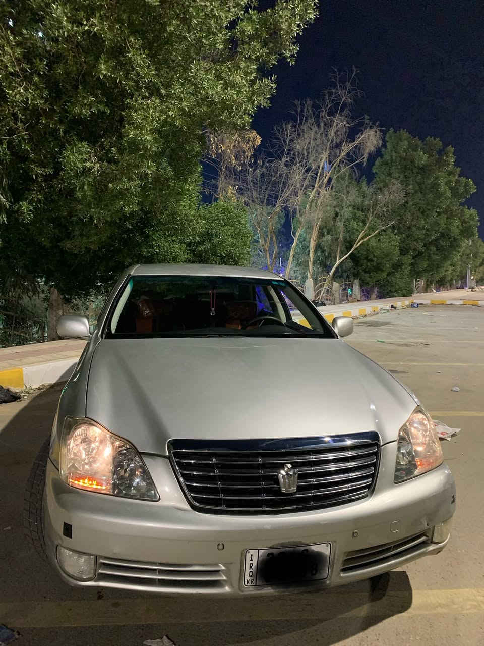 السلام عليكم 
شاهينة ادوات موديل ٢٠٠٧
متومه وكامله ارقام وسنويه
شاصي٨٢ مرغوب 
سنويه ل ٢٠٢٩
كير محرك حداديه تبريد كهربائيات شرط ١٠٠٪؜
سياره دخول جديد ماشيه ٧٥ 
دكمتين 
شرط السياره على وضع الشركه ودخول جديد
جاهزه من كلشي السياره كلش كلش جديده 
السعر ٣٧ وبيه مجال بسيط 
***********
مكان ناصريه مركز
