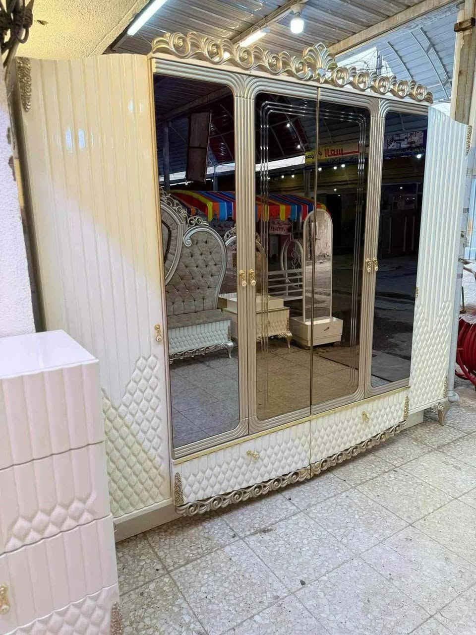 ✨ غرفة تركي ملكي  ✨
نظام ابواب موديل حديث ملكي
سرير مخزن جك 
 ضهر بلوك
 جام برونزي 
 قماش وتر بروف أصلي
✨ نظافة 90/💯
شد ونقل مجاني داخل بغداد
توصيل للمحافظات بأسعار رمزية واتس اب


**إذا كنت صاحب هذا الإعلان وتريد حذفه لأي سبب، رجاءا أرسل رسالة إلى الدعم الفني**