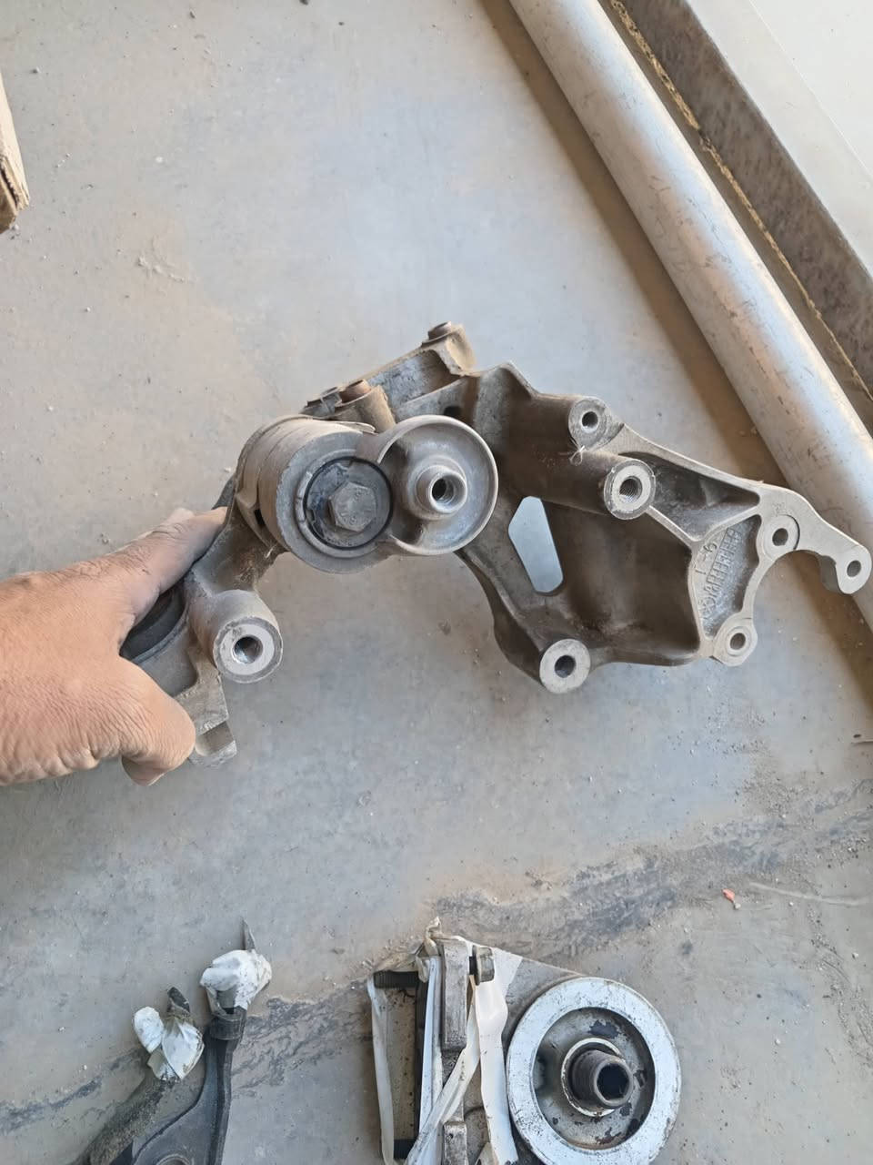 قاعده باور دينمو السيارة وقاعده فلتر سنتافيه ٤ سلندر للبيع هاتف ***********العنوان بغداد
