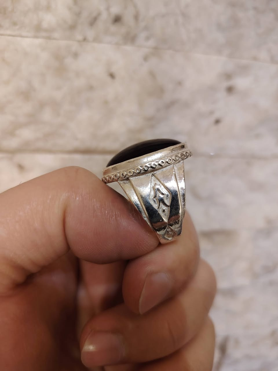 السلام عليكم
محبس فضه 925 ياقوتي لون مميز
محبس صياغه وثكيل
قياس محبس  22 23
المكان النجف الإشراف ويوجد توصيل


**إذا كنت صاحب هذا الإعلان وتريد حذفه لأي سبب، رجاءا أرسل رسالة إلى الدعم الفني**