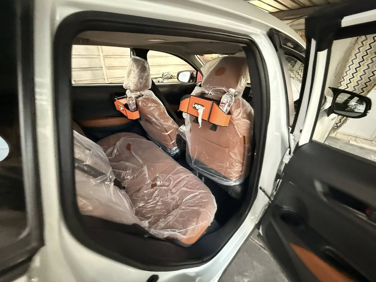 سلام عليكم كورلا كروز 2024 وارد صيني هايبر ماشيه 27 قابل الزياده السيارة بيه إصبعين بلباب الصدر بارد بدون صبغ الباقي كفاله عامه  رقم بغداد بسمي ثاني يوم احولك  داخله جلد برتقالي 
ما متواجد ع الفيس ***********
مكاني بغداد حي الجهاد
