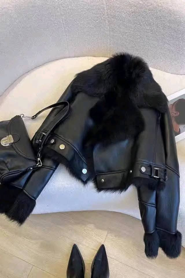 عندي شغل شتوى بسعر التراب من أول 5دينار وعندي تصفيات صيفي من الاخر ابعت تم على الخاص ابعتلك كاتلوج الشتوي و الصيفي شوف بنفسك 🔥


**إذا كنت صاحب هذا الإعلان وتريد حذفه لأي سبب، رجاءا أرسل رسالة إلى الدعم الفني**