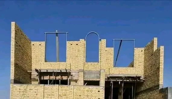 خلفه بناء طابوق درجه اولى ستلام مهندس 
***********
