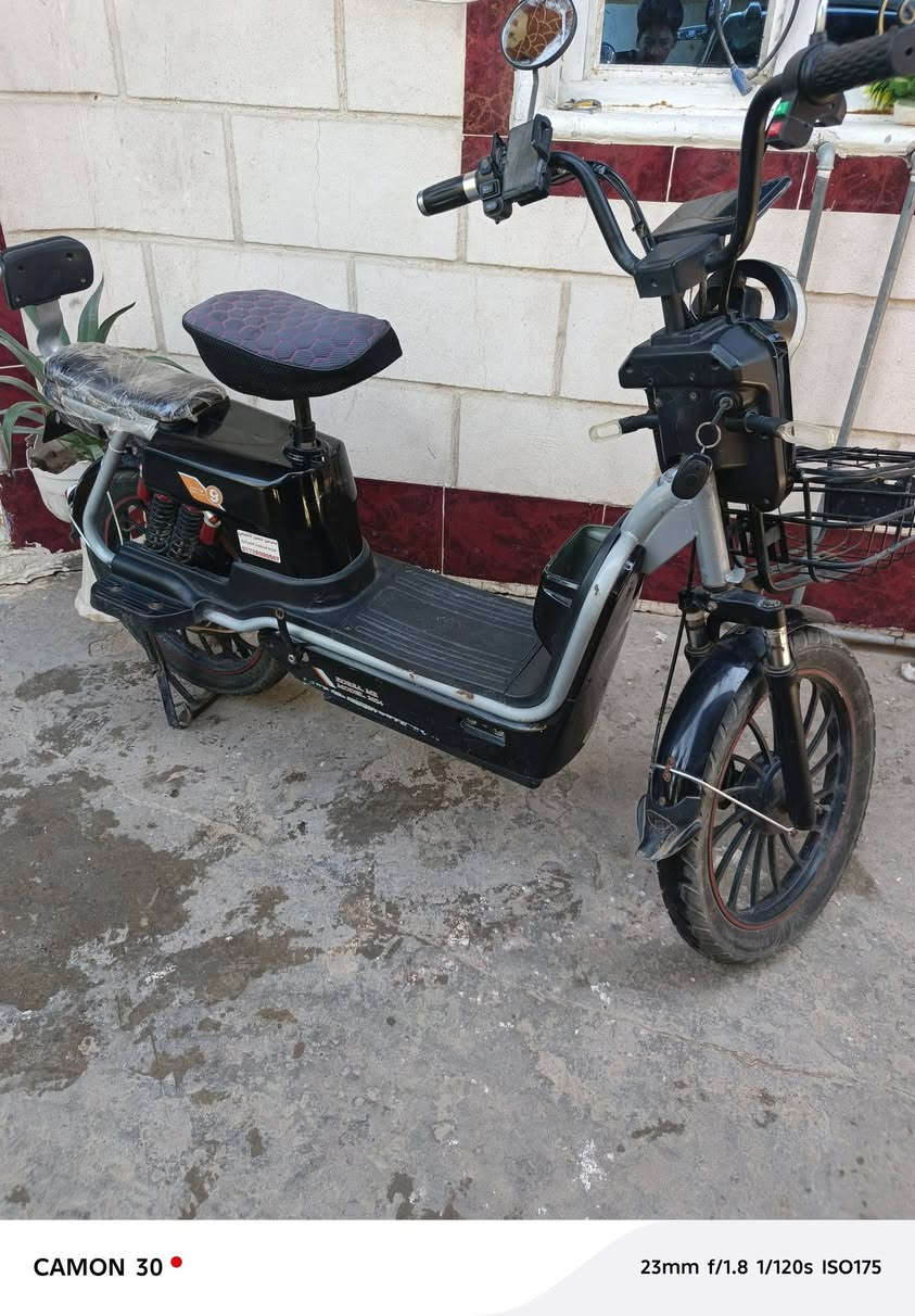 بايسكل شحن موديل 25 بطاريات خمسه مثبت سرعه كله شعال السعر 250 وبيه مجال *********** خان بني سعد

