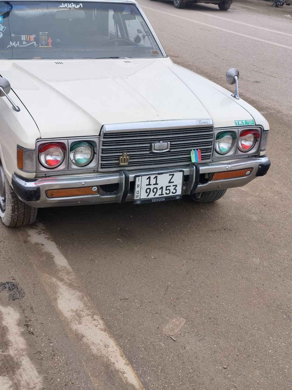 سلام عليكم
كراون 78رقم بغداد بسمي 
مكينه 2500بطه كير اتوماتيك جدد
حداديه تخم تأير باتري كله جديد كهربائيات كله شغاله 
دواخل جديده السياره مابيه يي نقص 
مصيوغه حزام بدون يي ضرر جماليه 
سعر :٧٧
مكان سياره كربلاء الحسينيه 
***********
م
