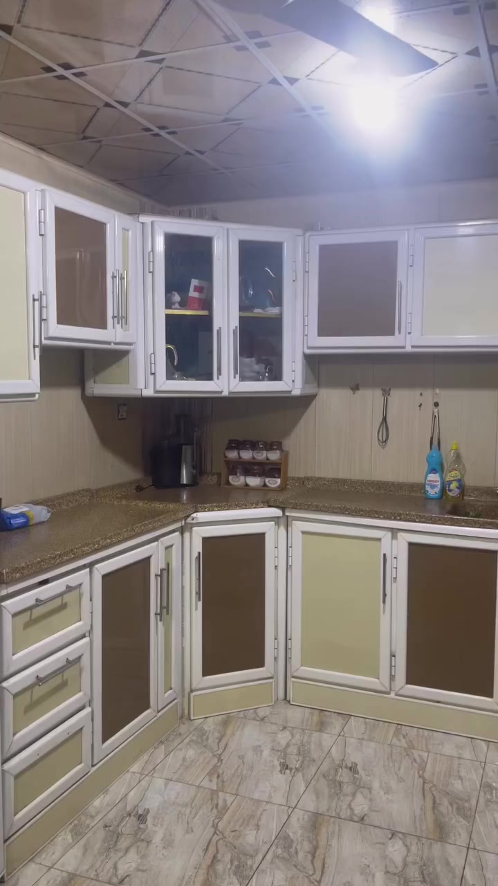 السلام عليكم كاونتر مرمر تسكام مع ساحبه للبيع ***********
