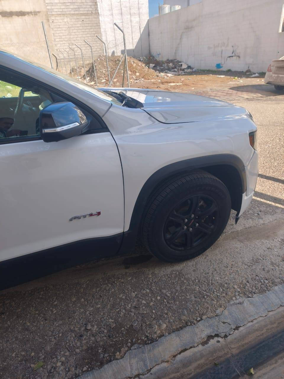السلام عليكم اخوتي الأعزاء 
GMC  Acadia  #At4 2023
السيارة فول مواصفات اعلى مواصفات gmc بيها
محرك V6 🔥
4x4 
كشنات Vip  تبريد تدفئة 
5 وضعيات قيادة
دبل بانوراما
حساسات
كاميرات ٣٦٠
صندوق كهرباء
كشتات كهرباء +خزن ميموري
داتا شو
ما اطول عليكم هواي مواصفات اعلى مواصفات موجودة بهذا موديل
حادثها خفيف مبدل جاملغين نفس لون
سيارة كلش نظيفة أمانة الله ماشية 22 mi 
رقم أربيل باسمي 

السعر 235
*********** 
*********** أربيل, العراق
