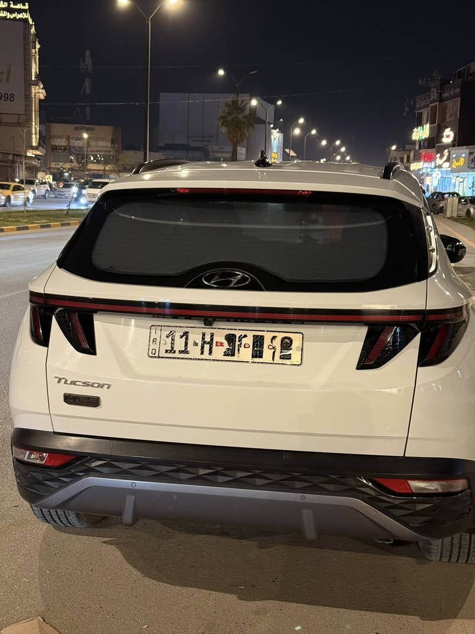 السلام عليكم تو كسان 20 الشكل الجديد رقم بغداد باسمي ماشيه 86 الف او اكثر مكفوله كفاله عامه عدى شخط موضح بالصوره بصمه /جلد/ هندبريك كهرباء/مانع تزحلق/اوتو هولد/تخم تاير جديد/سبير منازل/وبعد بيه مواصفات هواي السياره جديده تاخذه مذب عليه كلشي 
السعر 185$
مكاني بابل مركز الحله 
***********
