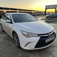 كامري للبيع ضرر قطعتين  موديل 2016 كير ومحرك شرط  تواير وصدر جدد السعر...