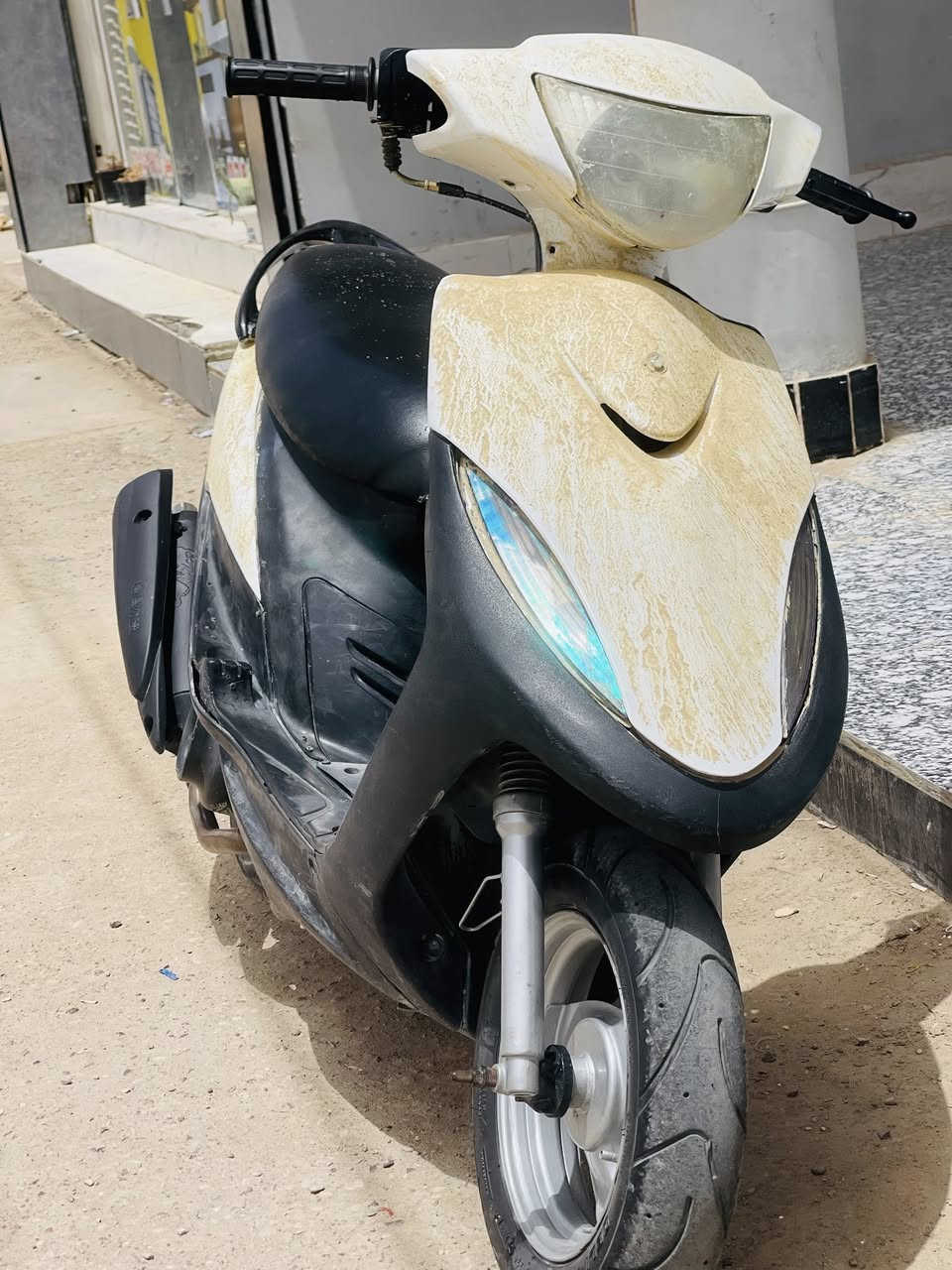 ماكس عدله نقص مابيه عوزه بس باتري ومابيه نقص برغي سعره 500 وبيه مجال للشراي دراجه خير من الله ***********
