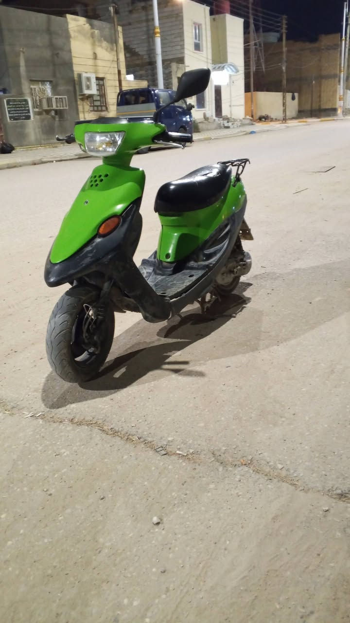 سلام عليكم دراجه بيجي للبيع كهربائيّة كله شغاله ماعده السلف بس عوزه باتري دراجه خير من الله دراجه مفتوحه مكان ناصريه زدريناويه سعر ب275وبيه مجال شراي يجي خاص او واتساب ***********
