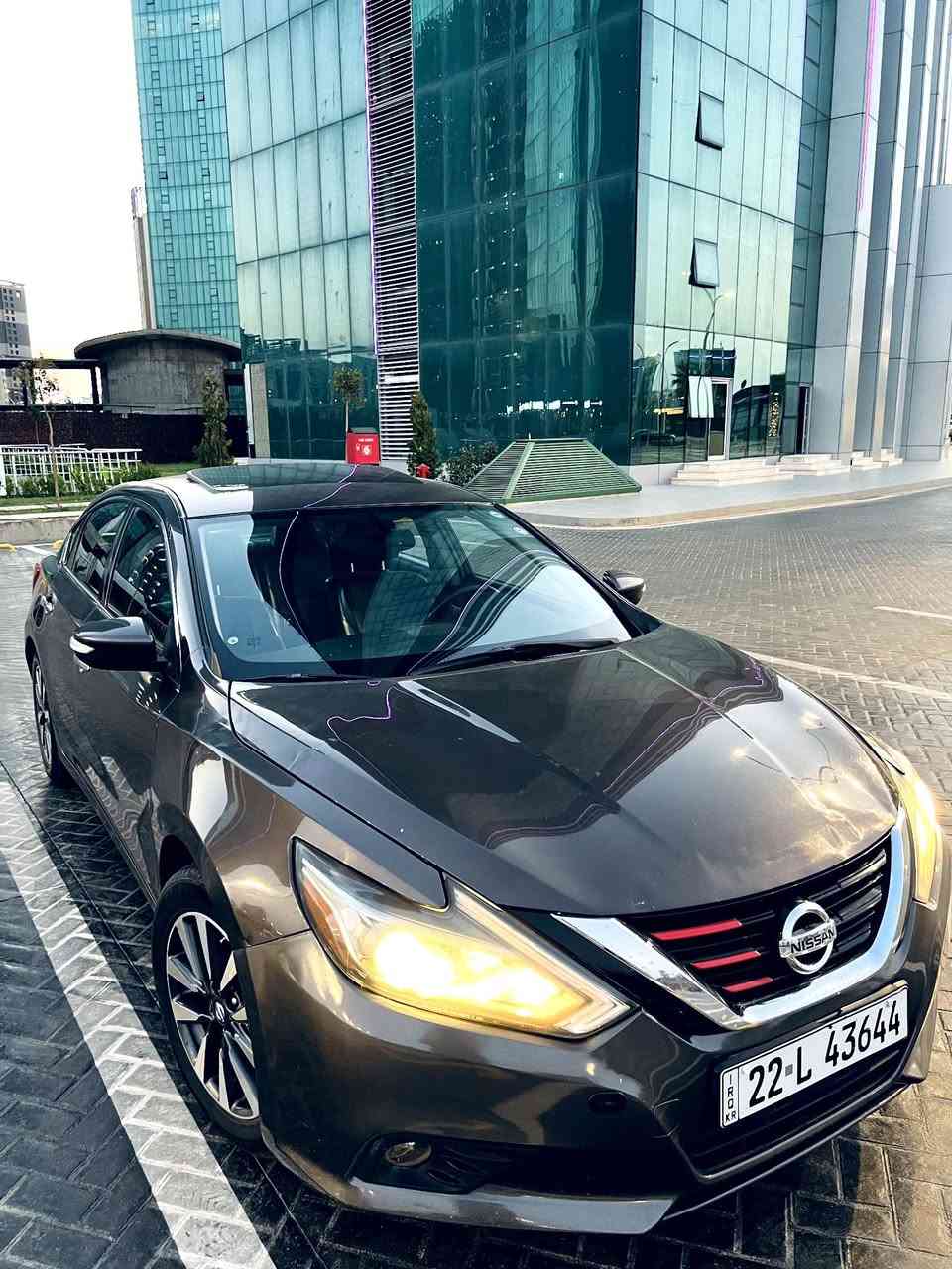 نيسان التيما ٢٠١٧ SL
قةپات مواصفات 
سلايد
بصمة
بصمة تشغيل
شاشة ديجيتال
كشن كارةبايي
كشن گةرم
كشن جلد
ويل كروم
رادارات
گير و مكينة رادار تبريد بةردي گزوز بلادي بةشةرت
تةنها ١ جاملغي بوياغة
پيش و پشت كةپسة ژوري نية 
تعديلي نية و پارچة گورين و شتي 
لة هةموو قلبي هةر ئةو جاملغة بوياغة باقي تري هةمووي بلادية
سعر ١١٠
*********** أربيل, العراق
