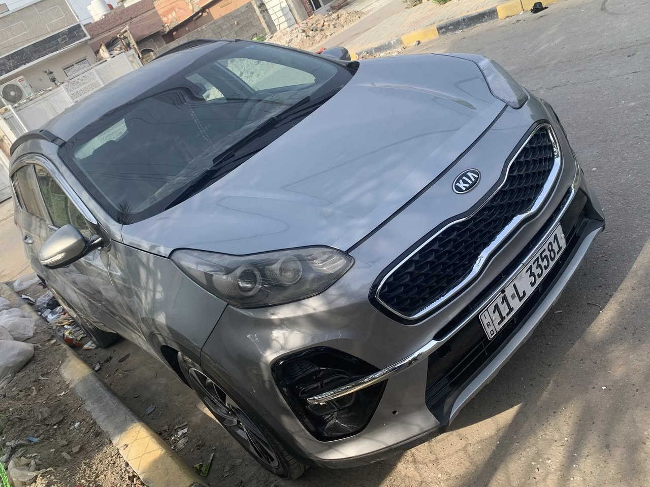 عليكم سبورتج موديل ٢٠٢٢ بغداد بسمي رقم جديد سياره صبغ عام صور حادث موجوده اتكفل شواصي لغود مابيها مواصفات عاديه بيها منظومه غاز. شادين 
السعر ١٣٩ ورقه بيها مجال بسيط جدا. *********** بغداد سياره
