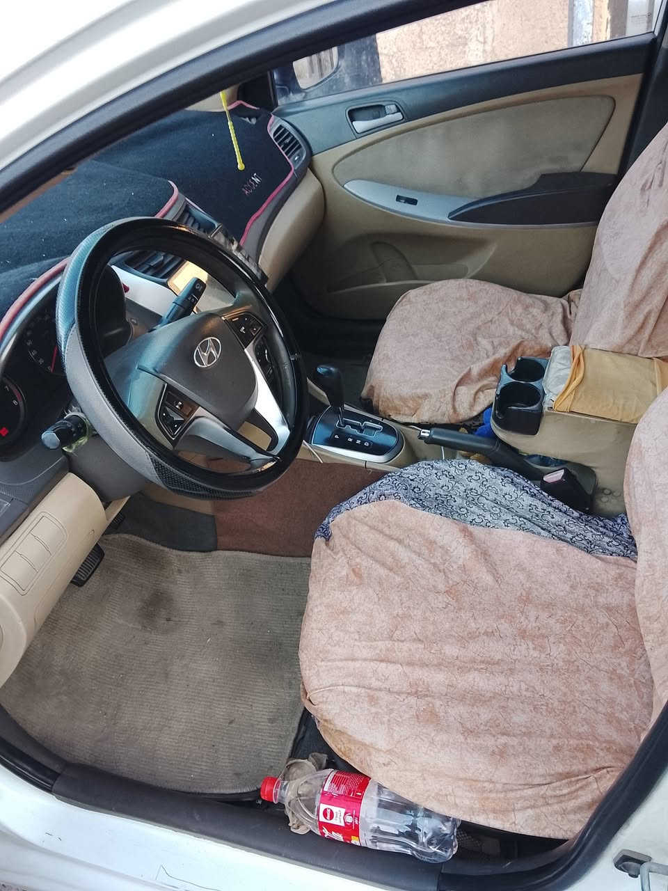 هونداي اكسنت٢٠١٣ *********** السعر ٩٣
